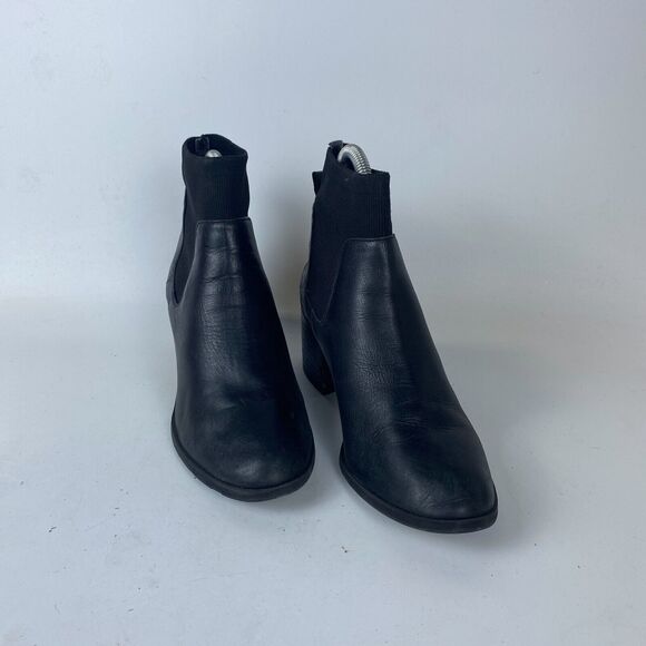 Steve Madden Erika Chelsea‎ Ankle Bootie Womens 8M Black Leather Elastic Goring - Picture 2 of 12